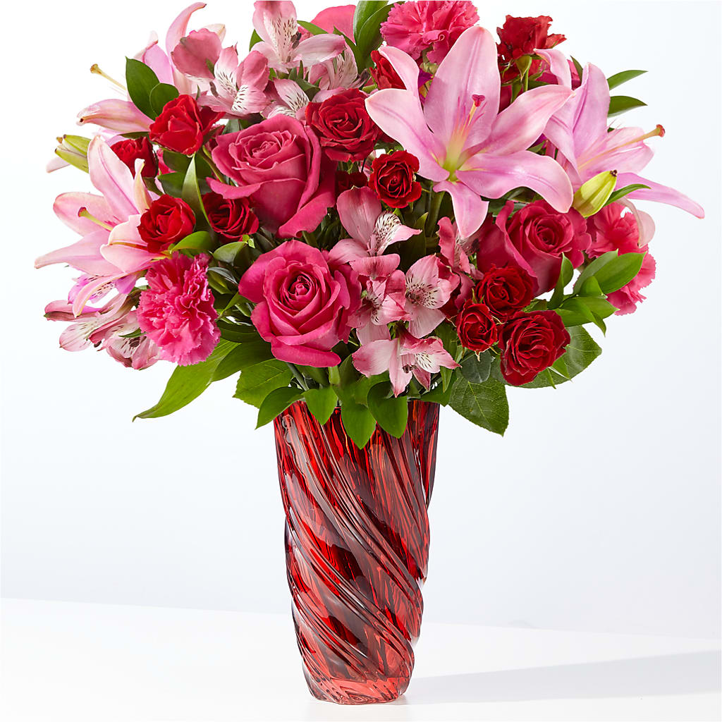 In Love Bouquet with Luxe Swirl Vase – BURNETT'S FLOWERS & GIFTS, Tulsa OK