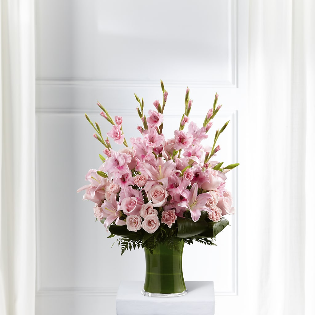 Lovely Tribute Bouquet – BURNETT'S FLOWERS & GIFTS, Tulsa OK