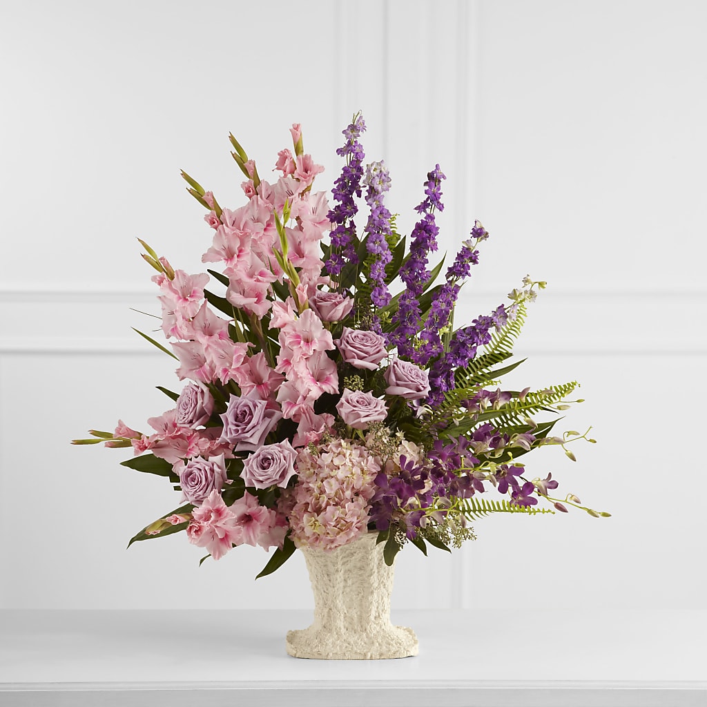 Flowing Garden Arrangement – BURNETT'S FLOWERS & GIFTS, Tulsa OK
