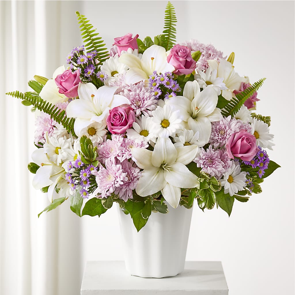 Warmest Thoughts Tabletop Basket – BURNETT'S FLOWERS & GIFTS, Tulsa OK