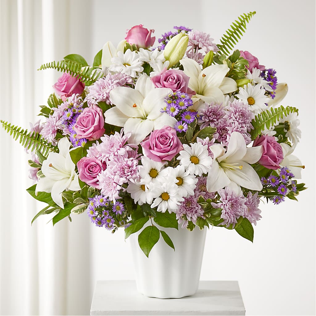 Warmest Thoughts Tabletop Basket – BURNETT'S FLOWERS & GIFTS, Tulsa OK