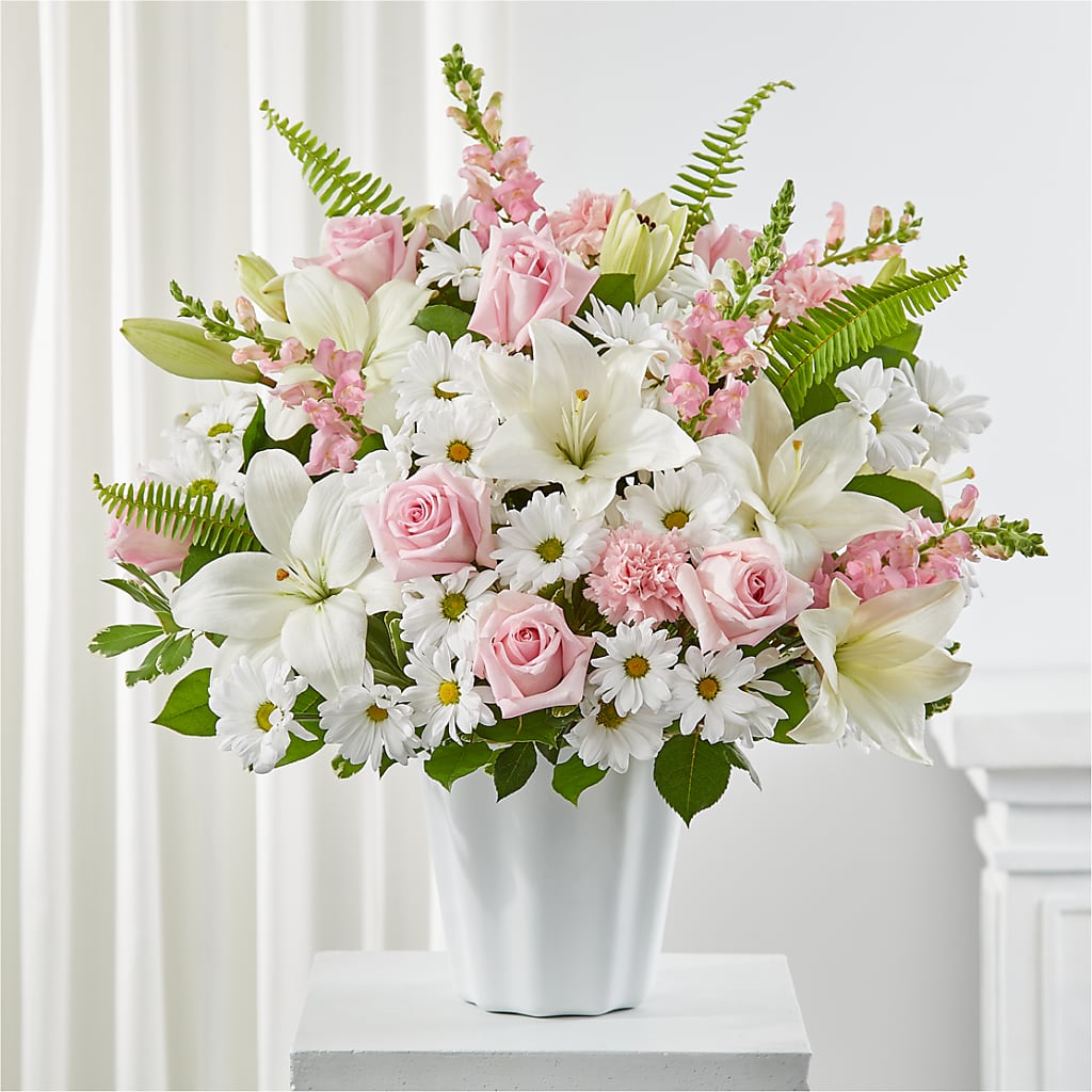 Soft Touch Tabletop Basket – BURNETT'S FLOWERS & GIFTS, Tulsa OK