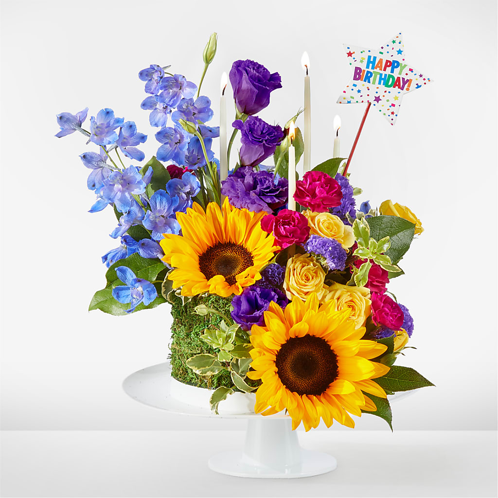 Star of the Day Floral Cake – BURNETT'S FLOWERS & GIFTS, Tulsa OK
