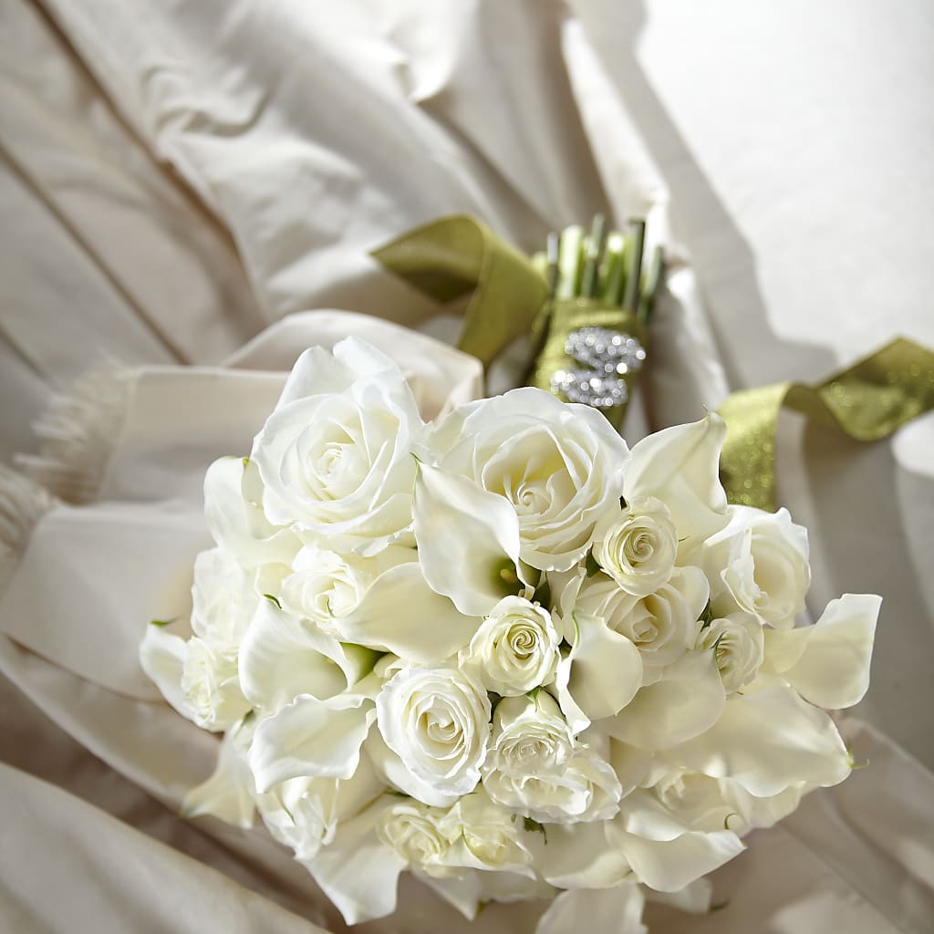 Serene Highness Bouquet – BURNETT'S FLOWERS & GIFTS, Tulsa OK
