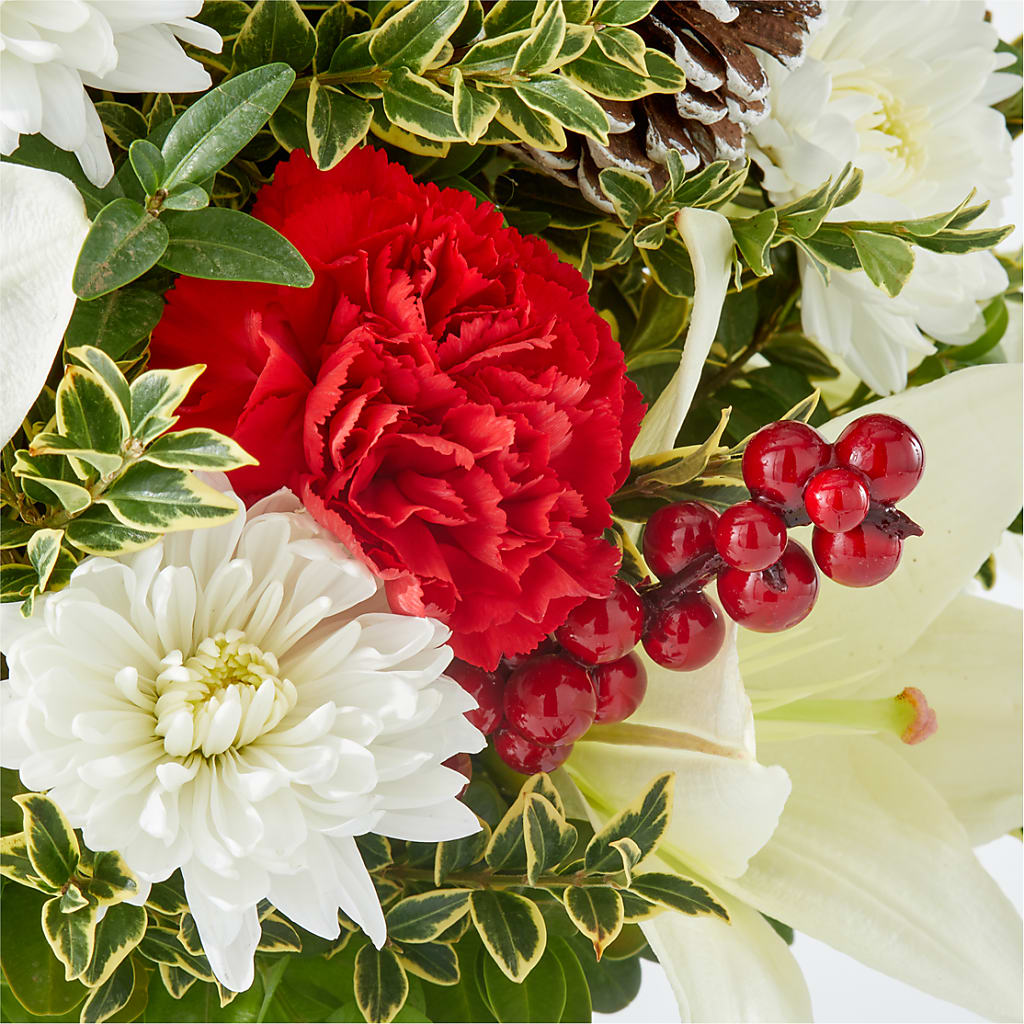 Festive Moments Tree – BURNETT'S FLOWERS & GIFTS, Tulsa OK