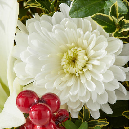 Festive Moments Tree – BURNETT'S FLOWERS & GIFTS, Tulsa OK