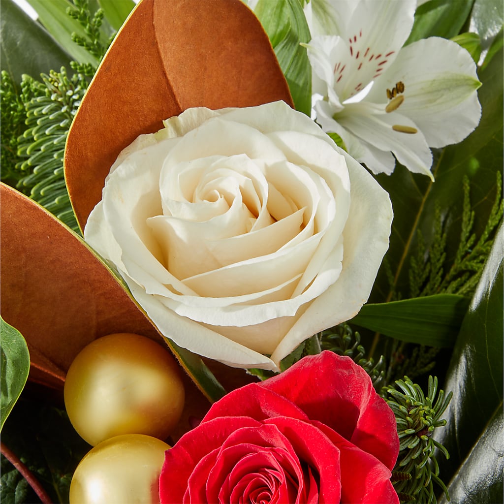 Joy & Jolly Bouquet – BURNETT'S FLOWERS & GIFTS, Tulsa OK