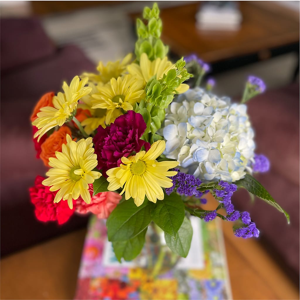 Summer Spectra - A Florist Original – BURNETT'S FLOWERS & GIFTS, Tulsa OK