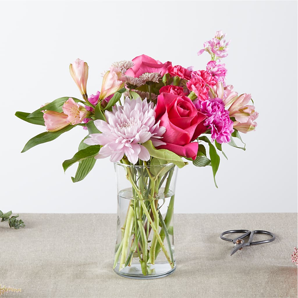 Pink Ribbon - A Florist Original – BURNETT'S FLOWERS & GIFTS, Tulsa OK