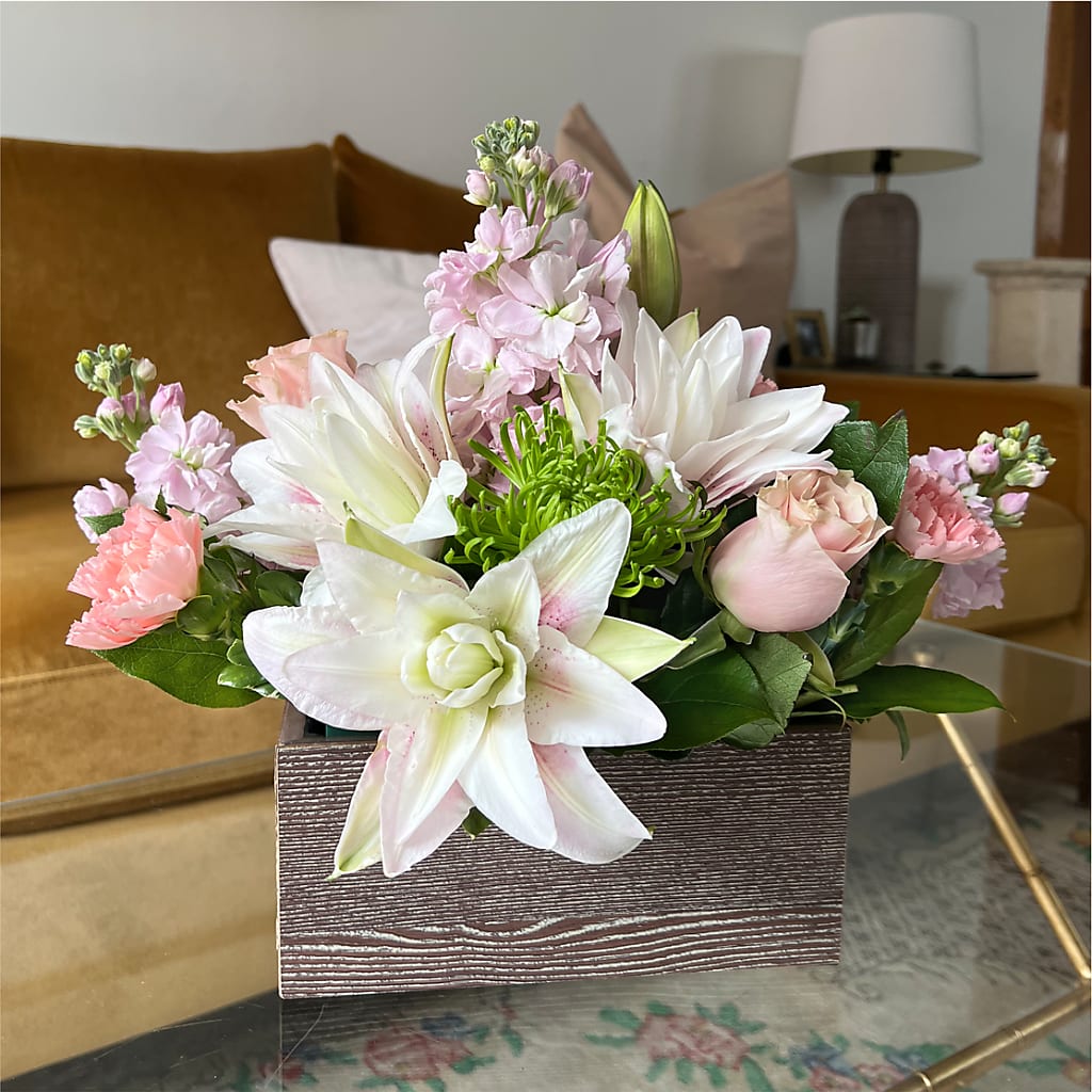 Beautiful Spirit Basket – BURNETT'S FLOWERS & GIFTS, Tulsa OK