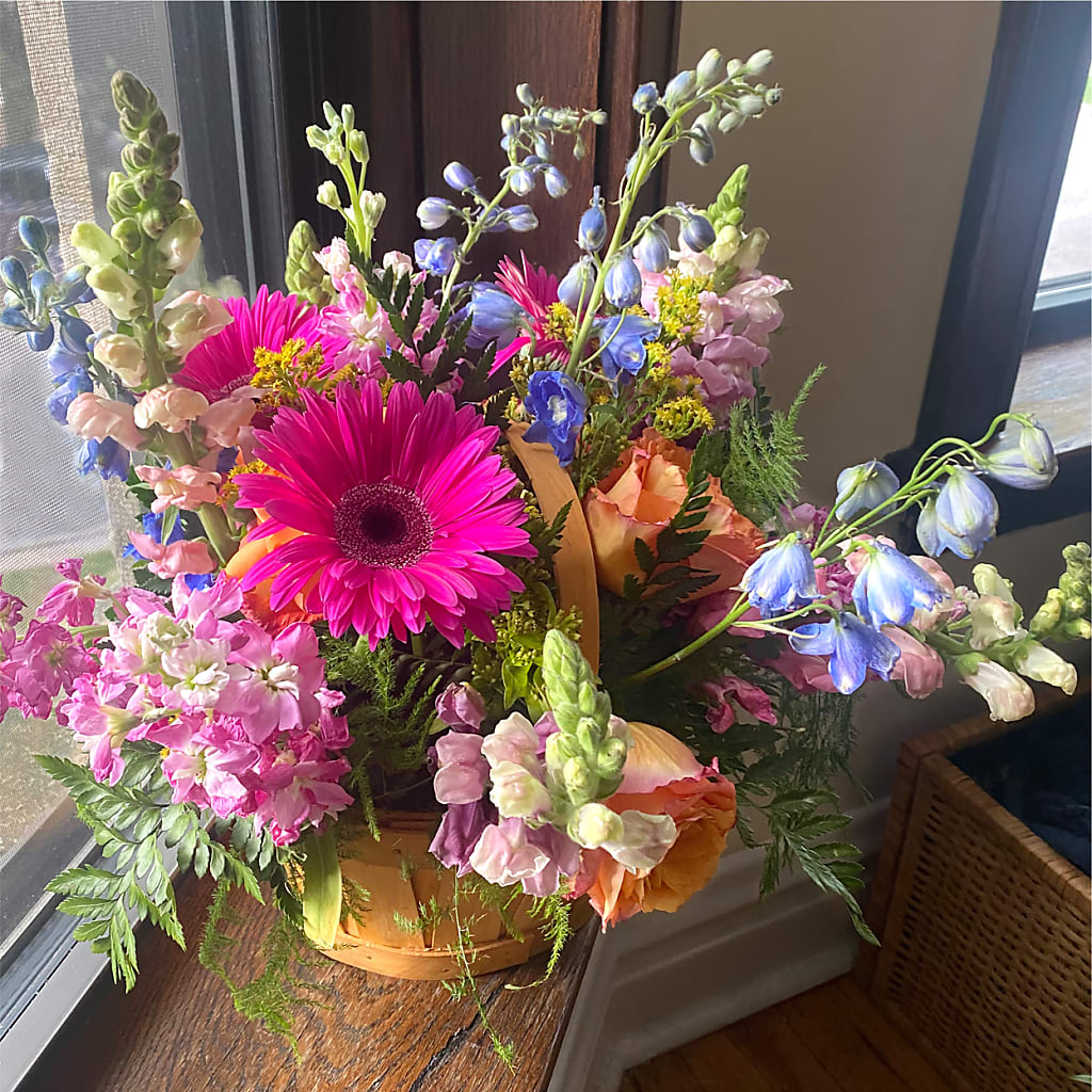 Garden of Life Basket – BURNETT'S FLOWERS & GIFTS, Tulsa OK