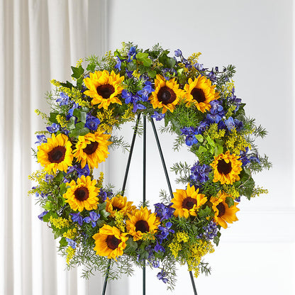 Bright Rays Wreath – BURNETT'S FLOWERS & GIFTS, Tulsa OK