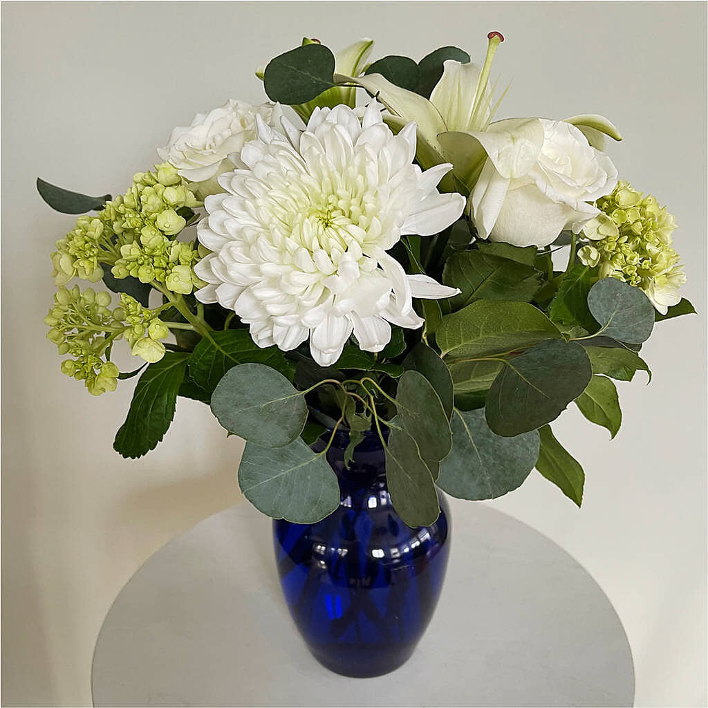 Snowy Dreams Bouquet – BURNETT'S FLOWERS & GIFTS, Tulsa OK