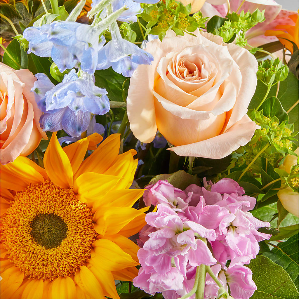 Dreamy Meadows Bouquet – BURNETT'S FLOWERS & GIFTS, Tulsa OK