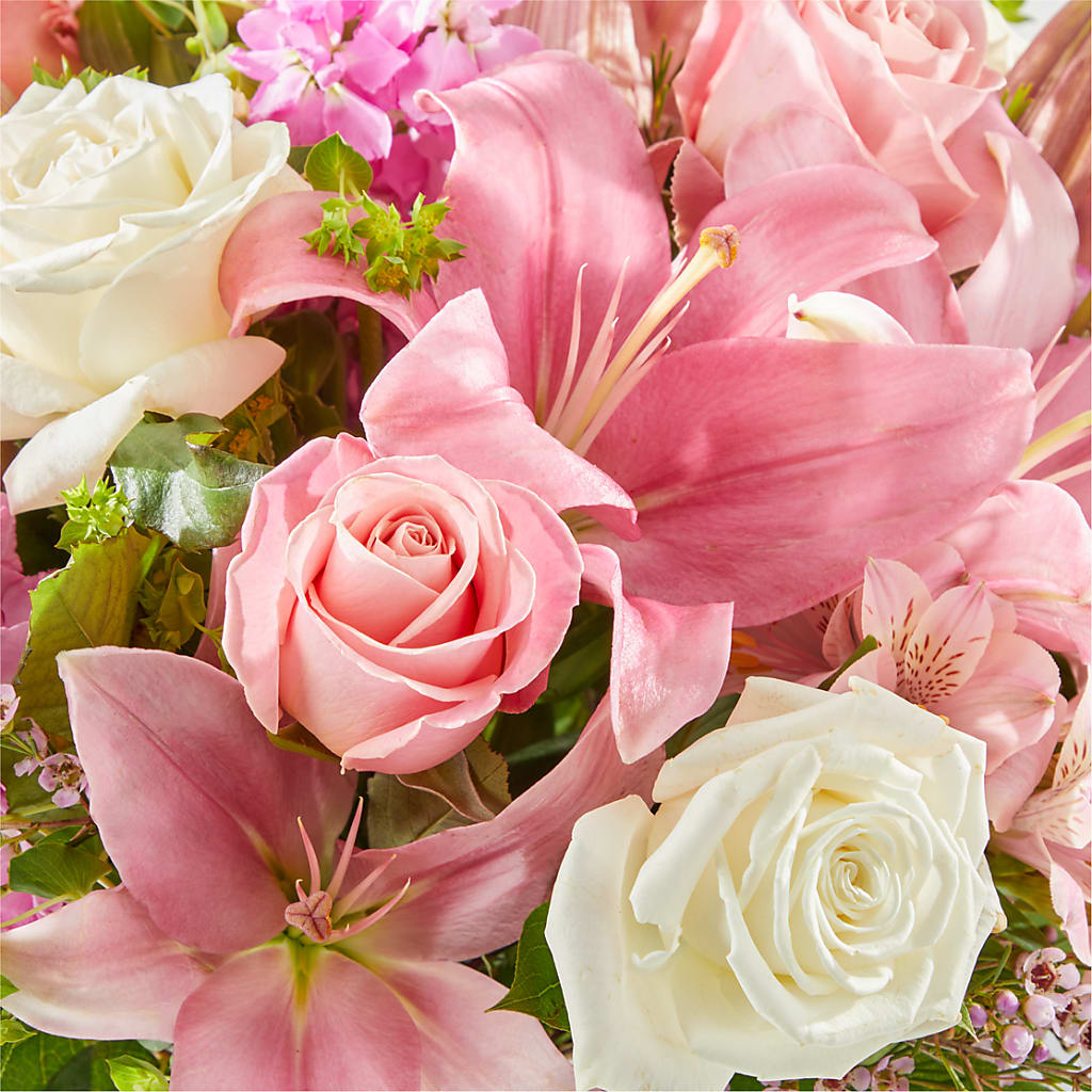 Ethereal Beauty Bouquet – BURNETT'S FLOWERS & GIFTS, Tulsa OK