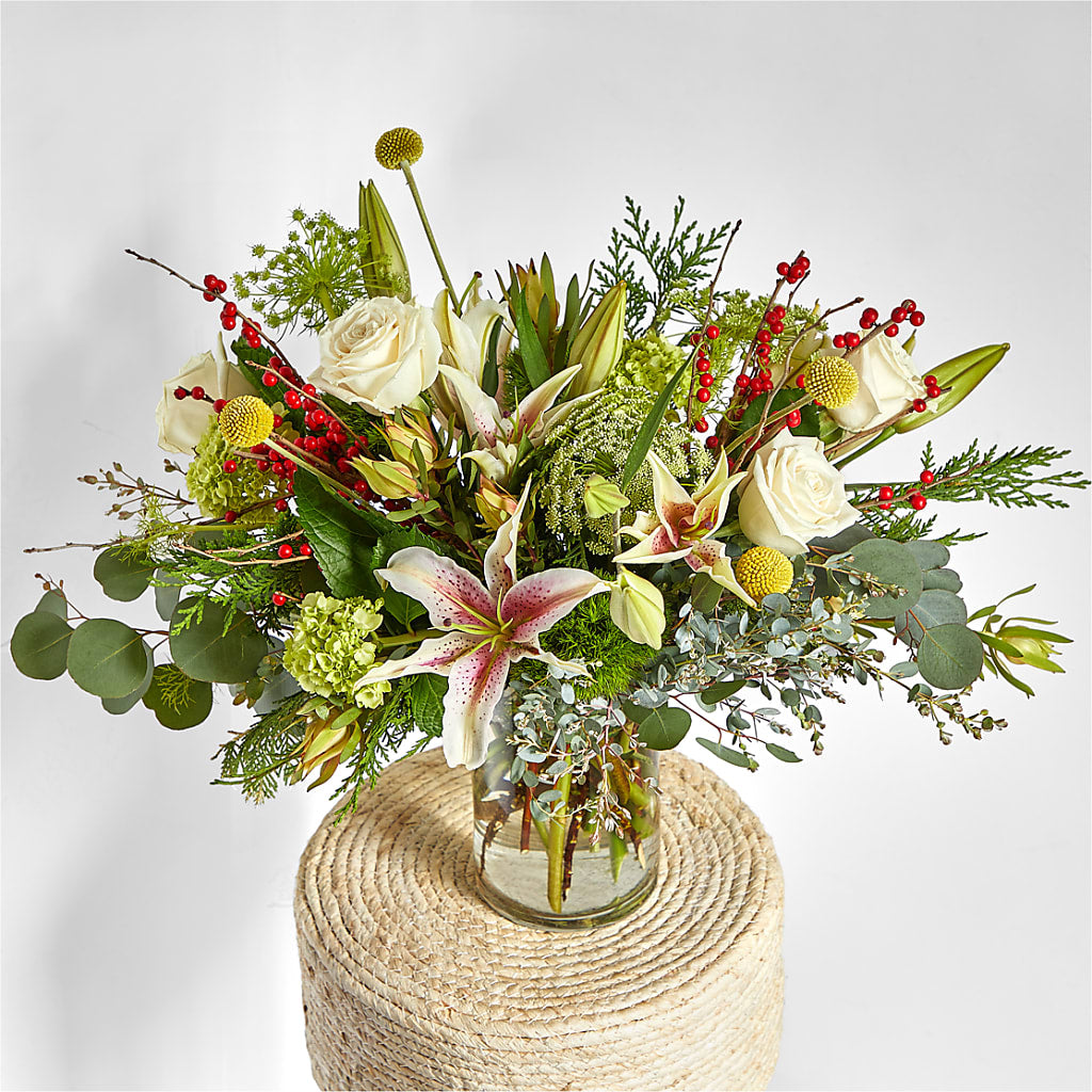 Berry & Bright Bouquet – BURNETT'S FLOWERS & GIFTS, Tulsa OK