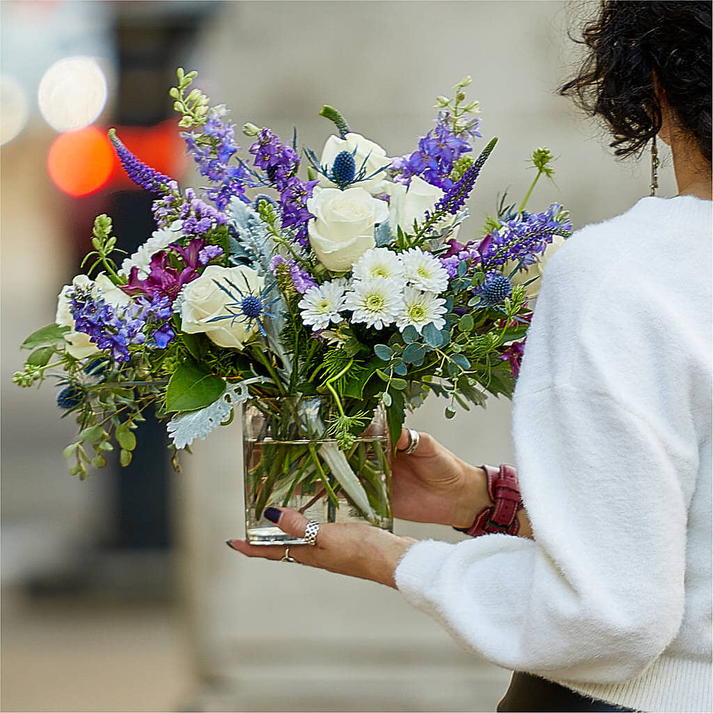 Shooting Star Bouquet – BURNETT'S FLOWERS & GIFTS, Tulsa OK