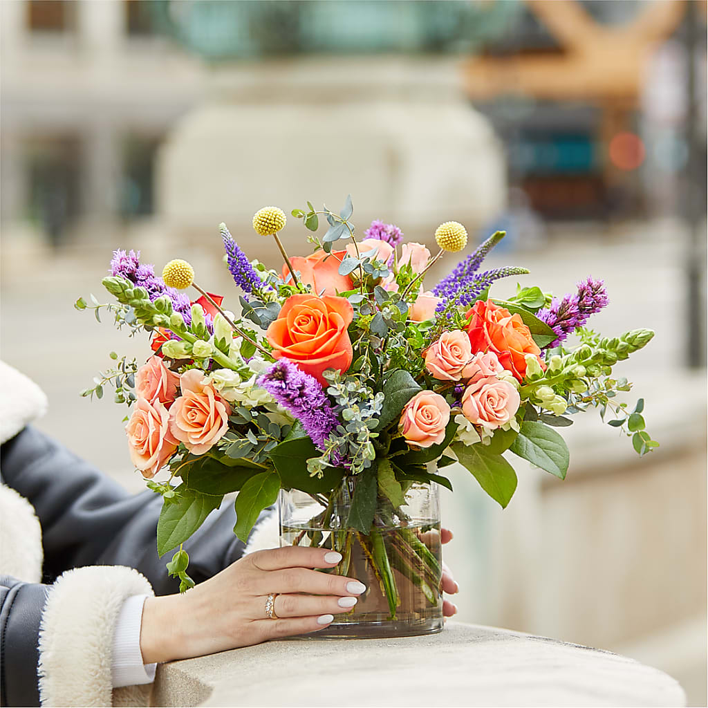 The Standout Bouquet – BURNETT'S FLOWERS & GIFTS, Tulsa OK