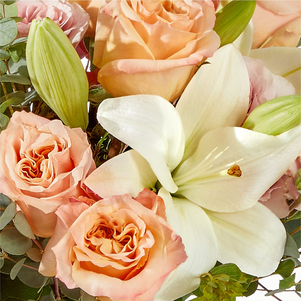 Grapefruit Splash Bouquet – BURNETT'S FLOWERS & GIFTS, Tulsa OK