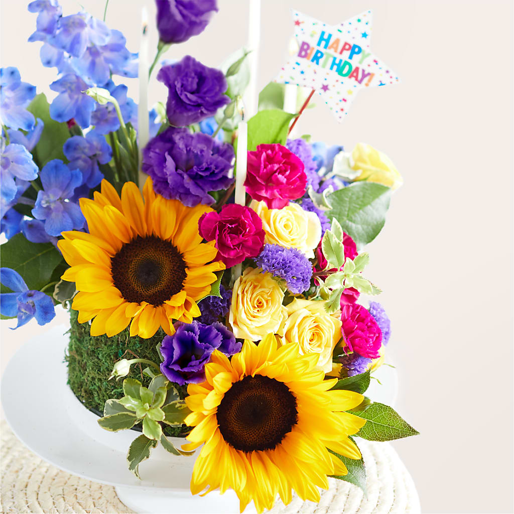 Star of the Day Floral Cake – BURNETT'S FLOWERS & GIFTS, Tulsa OK